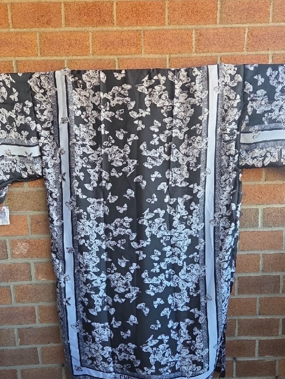 Lena Vie Silk Kimono Robe - Picture 6 of 11